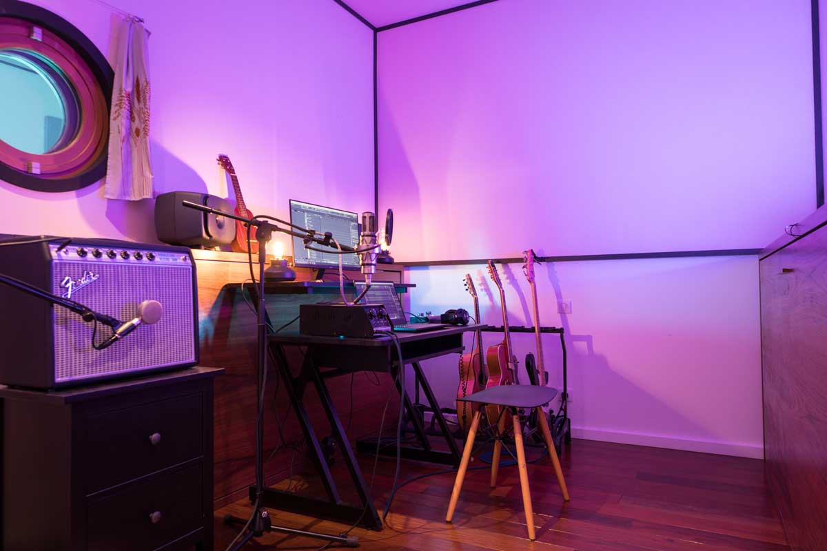 Quai-Son-Studio-Chambre1-D